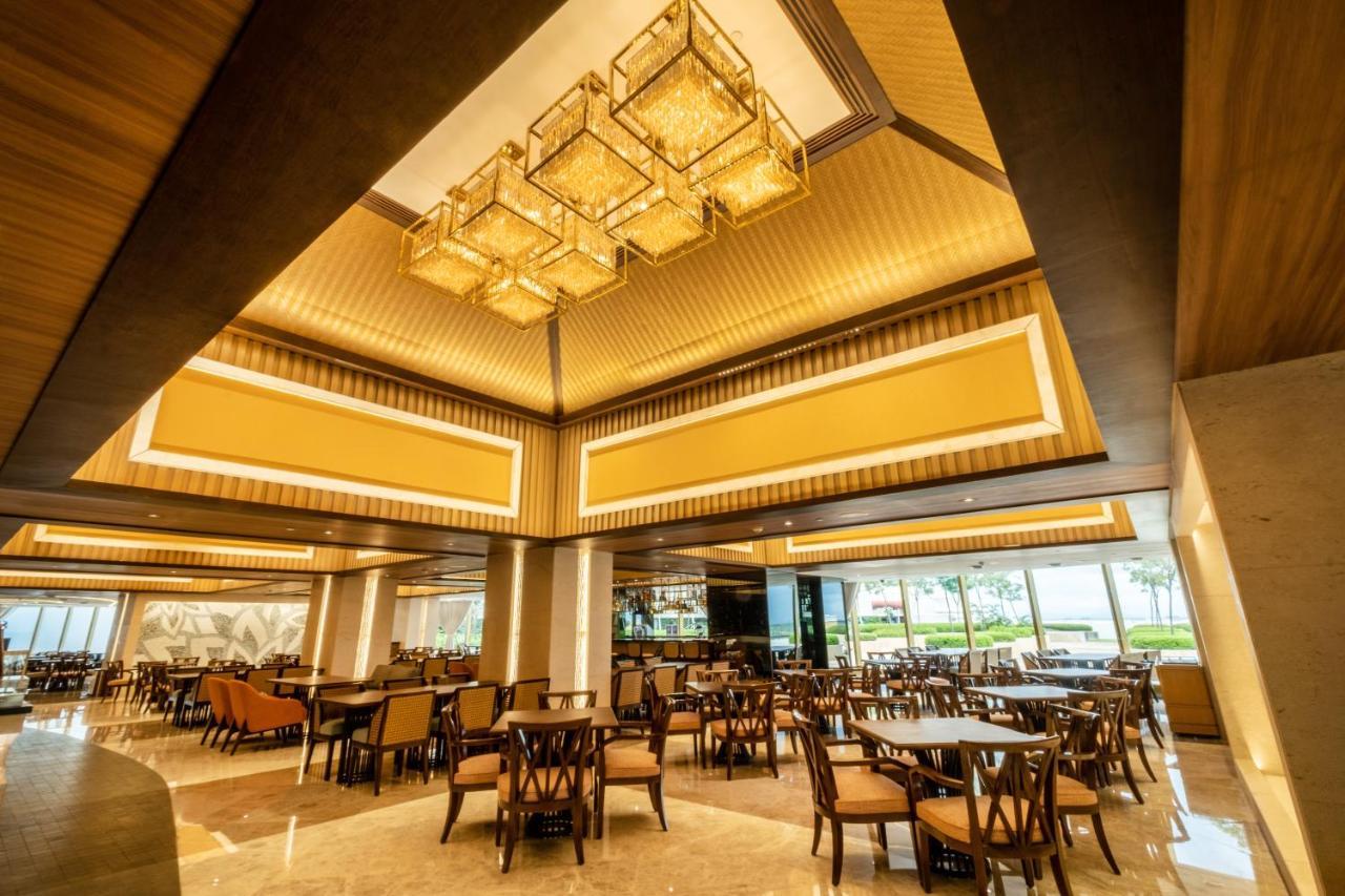 Okada Manila Hotel Pasay Exterior foto The lobby of the hotel