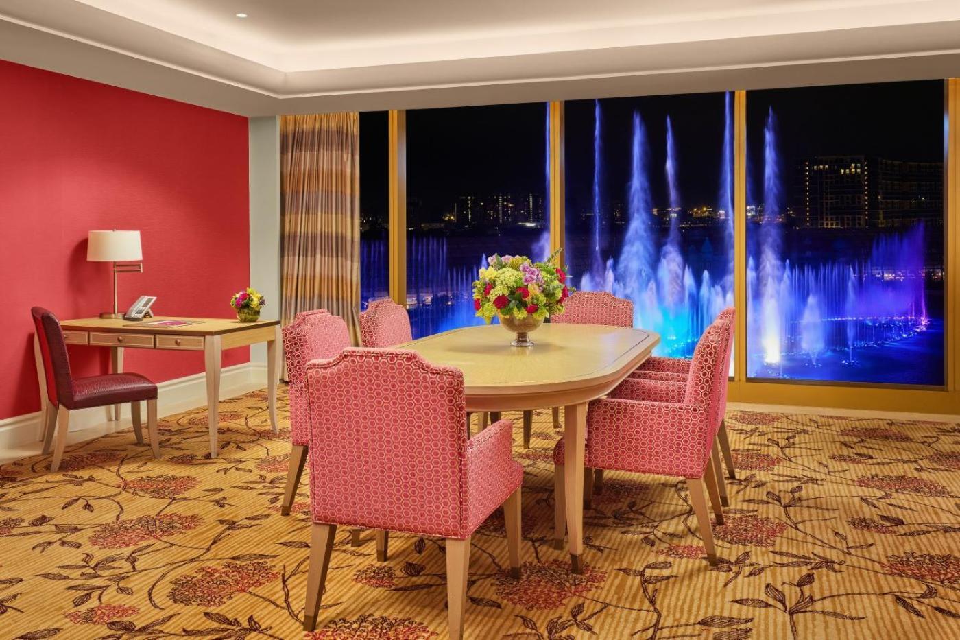 Okada Manila Hotel Pasay Exterior foto A suite at the Wynn