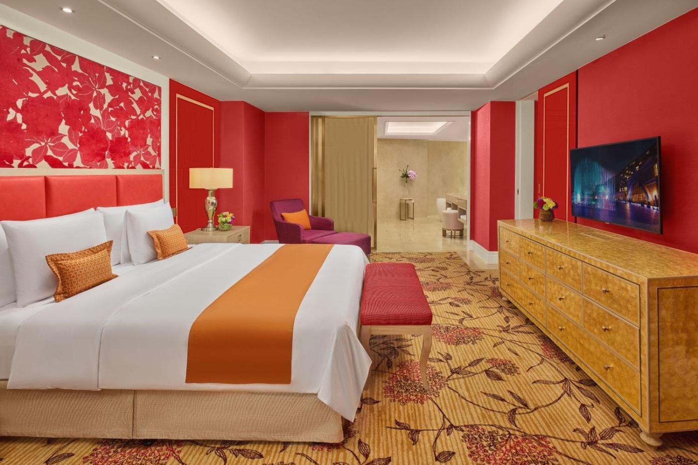 Okada Manila Hotel Pasay Exterior foto A guest room at the MGM Grand Hotel